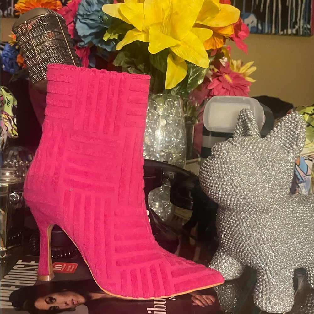 KASH! (Fuchsia) - Picture 4 of 5